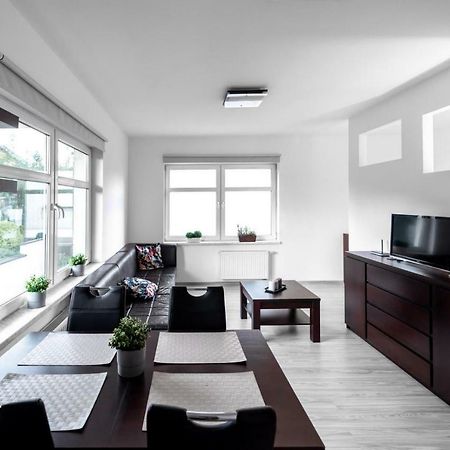 קטוביץ Apartament Szarych Szeregow 46A/1 מראה חיצוני תמונה